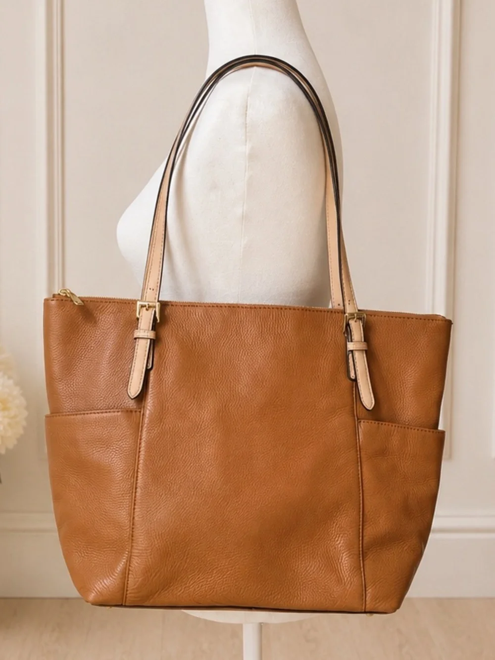 Michael Kors Jet Set Tan Pebbled Leather Top Zip Tote Bag Gold Hardware